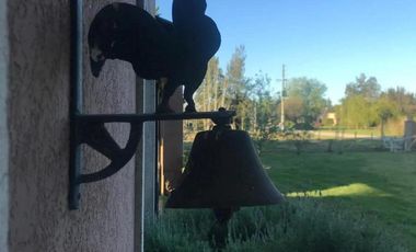 Casa en venta - 3 Dormitorios 3 Baños - Cañuelas