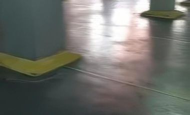 Departamento en venta - 2 Dormitorios 1 Baño - Cochera - 73Mts2 - Avellaneda