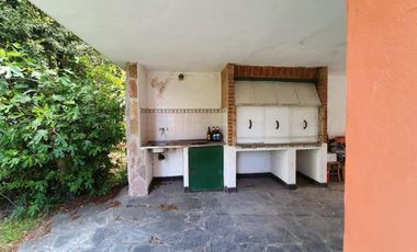 Casa en venta - 2 Dormitorios 1 Baño - Chapadmalal