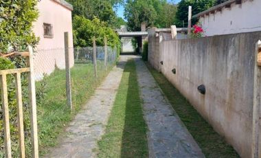 Casa en venta - 2 Dormitorios 1 Baño - Chapadmalal