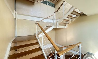 LOCAL EN RENTA EN BOSQUES LOMAS DEL CHAMIZAL