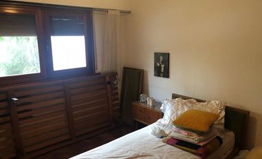 Roque Saenz Peña 1184 - En la mejor zona de Olivos