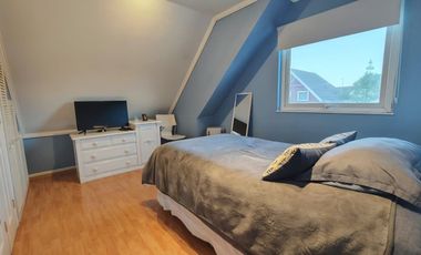 EXCELENTE CASA DE 4 DORMITORIOS EN BARRIO INGLES