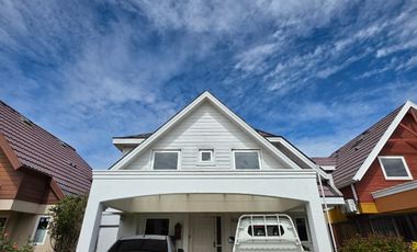 EXCELENTE CASA DE 4 DORMITORIOS EN BARRIO INGLES