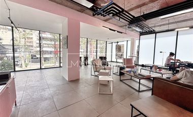 Oficina en Arriendo en A pasos del Metro Los Leones