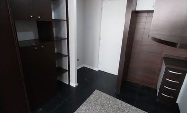 Arriendo Departamento 1 dormitorio, 1 baño, Estacionamiento, Santa Isabel