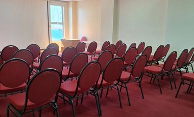 SE ARRIENDA OFICINAS EN EL CENTRO DE CONCEPCION