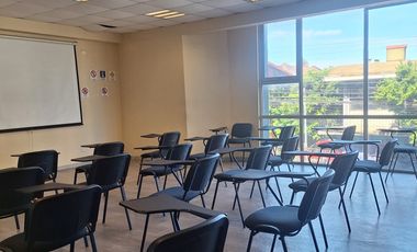 SE ARRIENDA OFICINAS EN EL CENTRO DE CONCEPCION