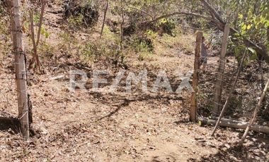 TERRENO CON CONSTRUCCIÓN Y VISTA AL MAR EN MAZUNTE OAXACA - (3)