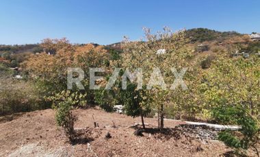 TERRENO CON CONSTRUCCIÓN Y VISTA AL MAR EN MAZUNTE OAXACA - (3)