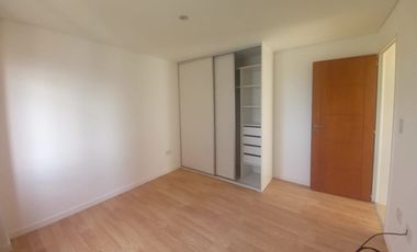 Rio Negro Alquiler Departamento 1 dormitorio con cochera Complejo Jardines de Esmeralda