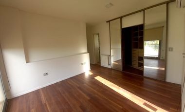 RIO NEGRO, CIPOLLETTI, VENTA. DEPARTAMENTO SEMIPISO TOTALMENTE REMODELADO 3 DORMITORIOS. COMPLEJO ATLAS DEL PARQUE