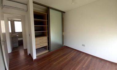 RIO NEGRO, CIPOLLETTI, VENTA. DEPARTAMENTO SEMIPISO TOTALMENTE REMODELADO 3 DORMITORIOS. COMPLEJO ATLAS DEL PARQUE