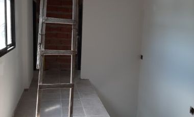 INMOBILIARIA GOMEZ GHISI Y D. FENES NEG INMOB. VENDEN: