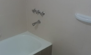 VENDE: Departamento un dormitorio, calle Buenos Aires al 400