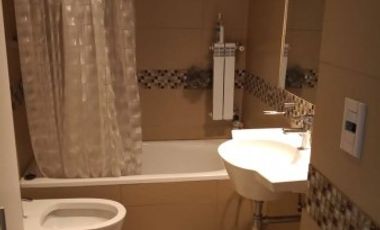 INMOBILIARIA GOMEZ GHISI Y D. FENES NEG INMOB. ALQUILAN: