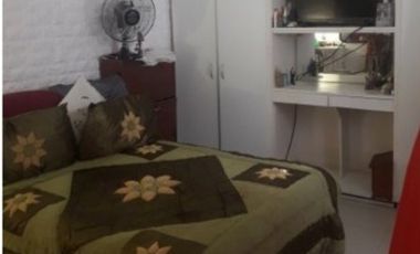 Venta Casa/ depto interna tipo duplex calle Pellegrini 540