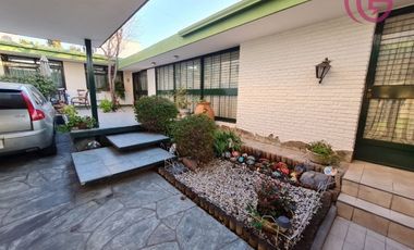 GREENWOOD VENDE EXCEPCIONAL CASA EN EL CORAZON DEL BOMBAL.