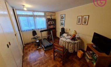 GREENWOOD VENDE EXCEPCIONAL CASA EN EL CORAZON DEL BOMBAL.