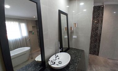 Moderna casa 4 habitaciones  Pinamar