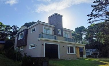 Moderna casa 4 habitaciones  Pinamar
