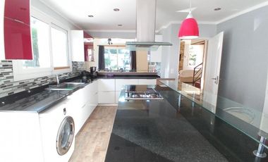 Moderna casa 4 habitaciones  Pinamar