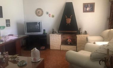 CASA EN VENTA SOBRE LOTE 550 MT2, AV L VALETTE 100 -MONTE GRANDE- APTA CREDITO