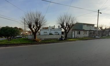 VENTA casa a reciclar Barrio Puerto!!