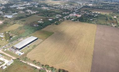 180.000 m2 ingreso a parana frente 3 calles