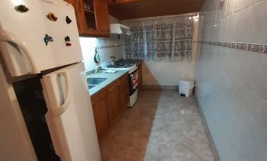 VENTA SOBRE AVENIDA MUYYY COMERCIAL CHALET CON DEPARTAMENTO 10.39X35.50