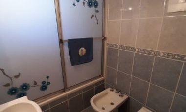 VENTA SOBRE AVENIDA MUYYY COMERCIAL CHALET CON DEPARTAMENTO 10.39X35.50