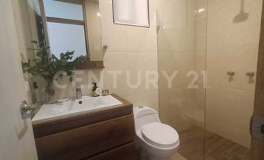 VENDO CASA EN EL CONDOMINIO LA HERRERIA HACIENDA  EL CASTILLO