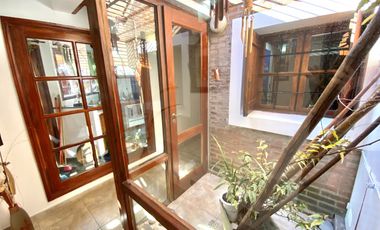 Hermoso chalet 5 amb en San jeronimo