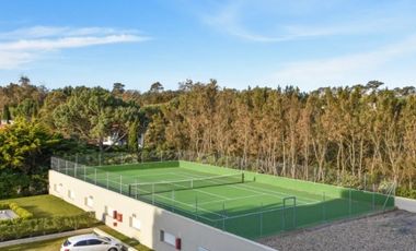 Venta apartamento 3 dormitorios en Playa Mansa - Punta del Este