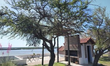 EN VENTA- ESPECTACULAR CASA CON VISTA AL RIO SOBRE ALVEAR