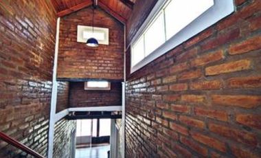 EN VENTA- ESPECTACULAR CASA CON VISTA AL RIO SOBRE ALVEAR