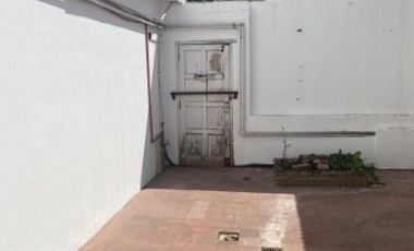 chalet 4 amb. + depto 2 + dep. amb. 11 de sept.7500