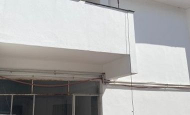 chalet 4 amb. + depto 2 + dep. amb. 11 de sept.7500