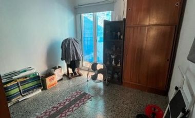 SE VENDE DUPLEX ZONA PARQUE URQUIZA CON COCHERA