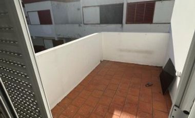 SE VENDE DUPLEX ZONA PARQUE URQUIZA CON COCHERA
