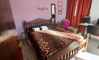 SE VENDE DUPLEX ZONA PARQUE URQUIZA CON COCHERA