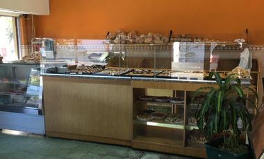 VENTA FONDO DE COMERCIO - PANADERIA CON MAS DE 50 ANOS DE TRAYECTORIA - COLOMBIA ESQ. STGO. PLAULL