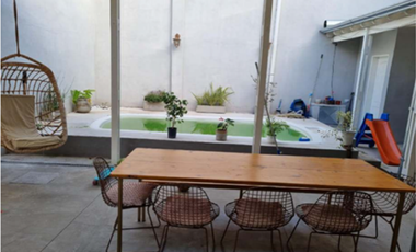 Chalet en Quilmes Este