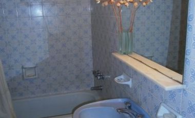 Vivienda a la calle y local comercial La Perla