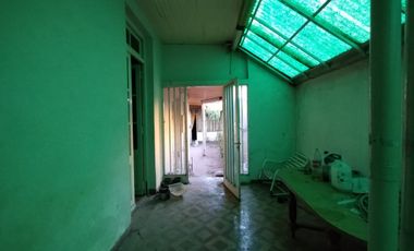 OPORTUNIDAD- BAJAMOS EL PRECIO. CASA A RECICLAR IDEAL PARA DESARROLLO INMOBILIARIO