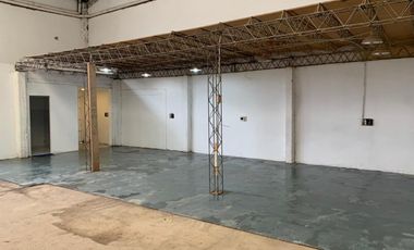 GALPON EN ZONA INDUSTRIAL DE 300 M2