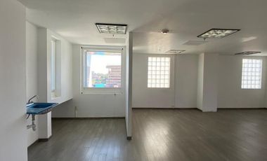 IB-EM1957 - Oficina en Renta en Interlomas, 225 m2.