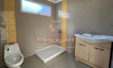 Casa en Venta en Costado Colegio Almenar