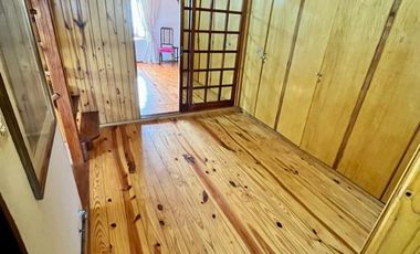 VENDO GRAN CHALET PUNTA MOGOTES - OPORTUNIDAD