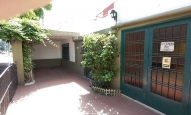 EXCELENTE PROPIEDAD SOBRE AVENIDA. RETASADA